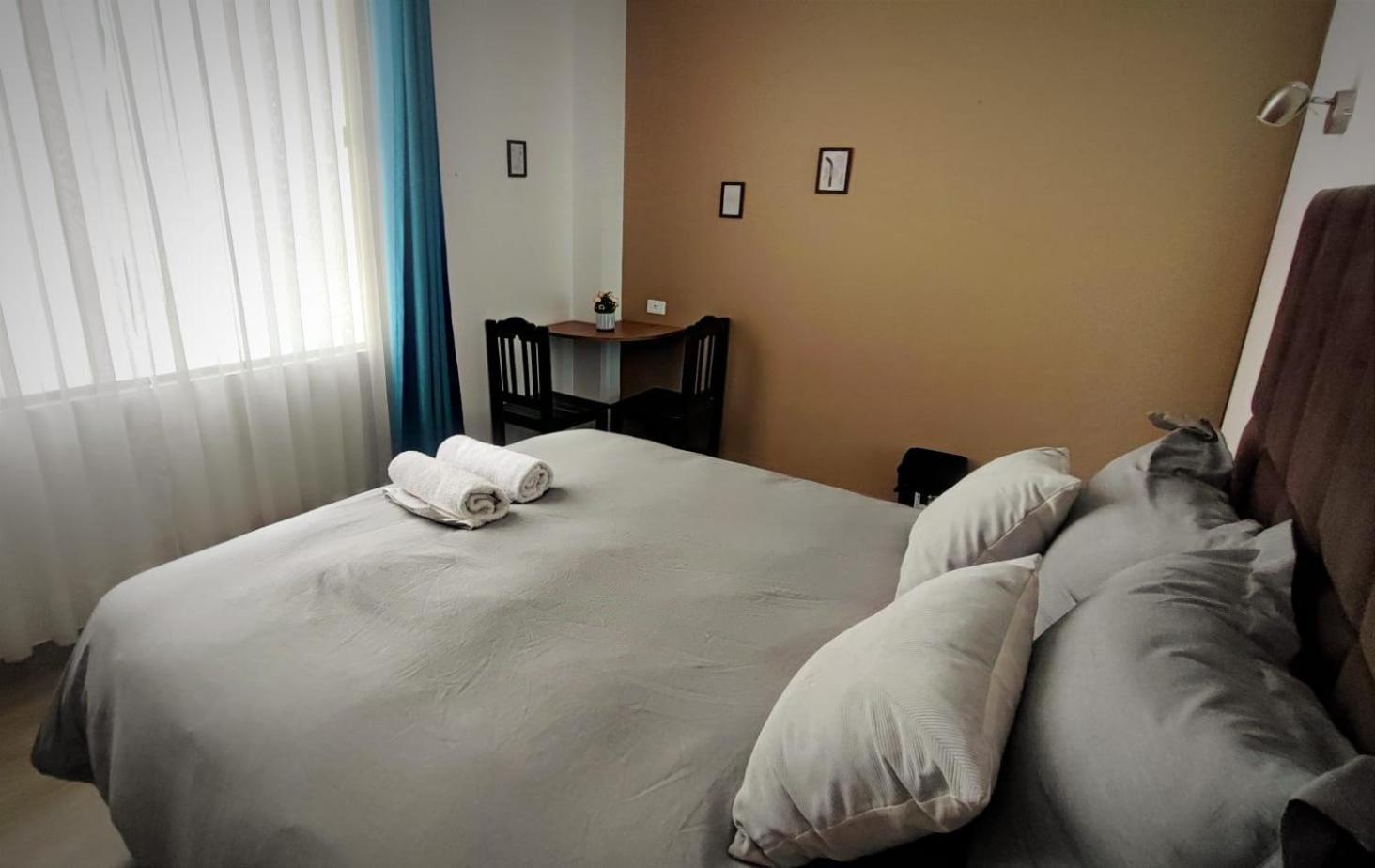 Home Away Sucre Eksteriør bilde